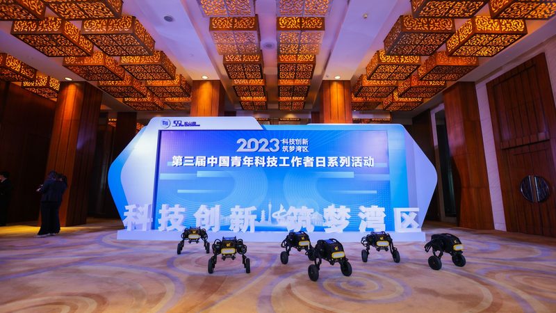 智能化改造与数字化转型：案例解析与区别
